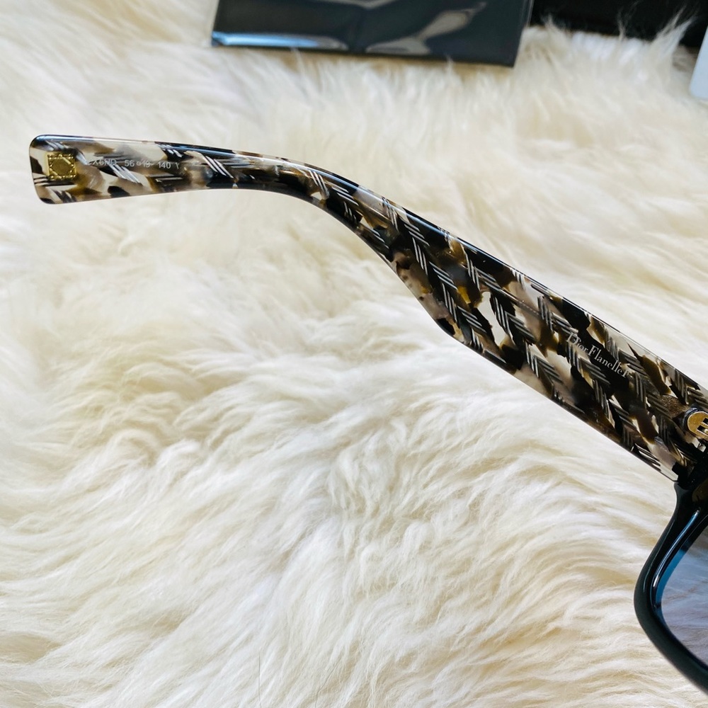 New authentic Dior Sunglasses - Picture 5 of 9